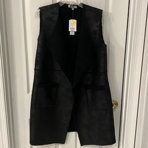 WD.NY Black Textured Vest